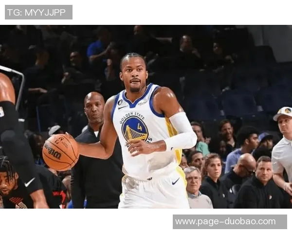 卡尔克布伦纳强势表现6投5中收获双十数据助力球队逆袭湖人